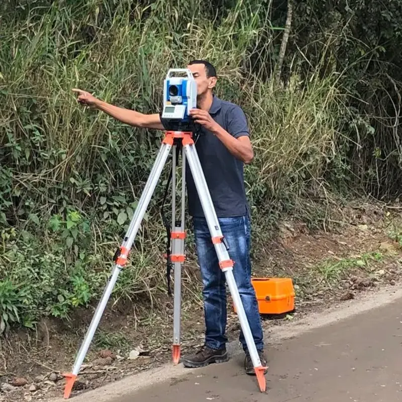 Levantamento em estrada rural