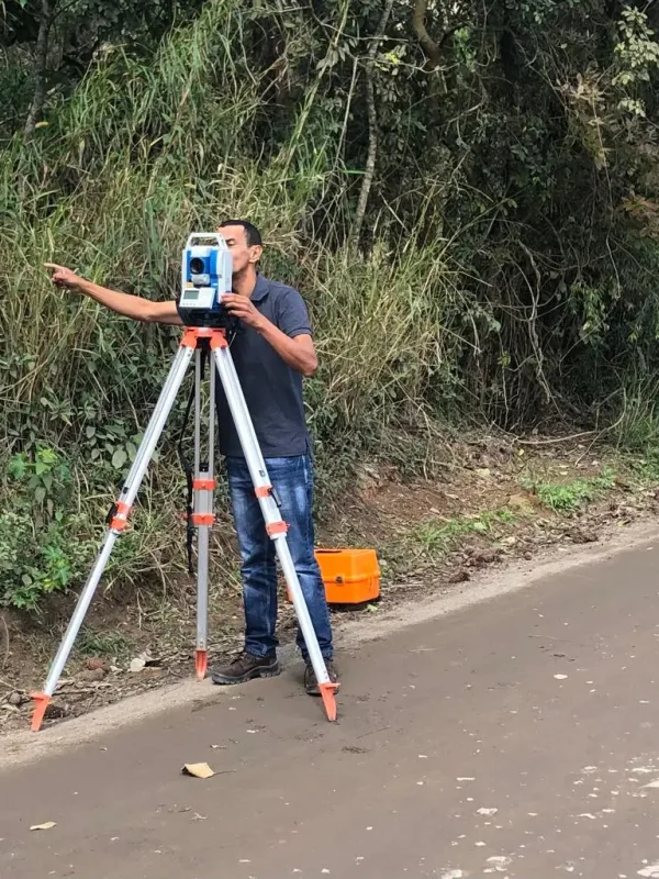 Almeida-Topografia-3-8-Topografia-Mogi-das-Cruzes_-Topografia-Grande-São-Paulo_-Topografia-São-Paulo